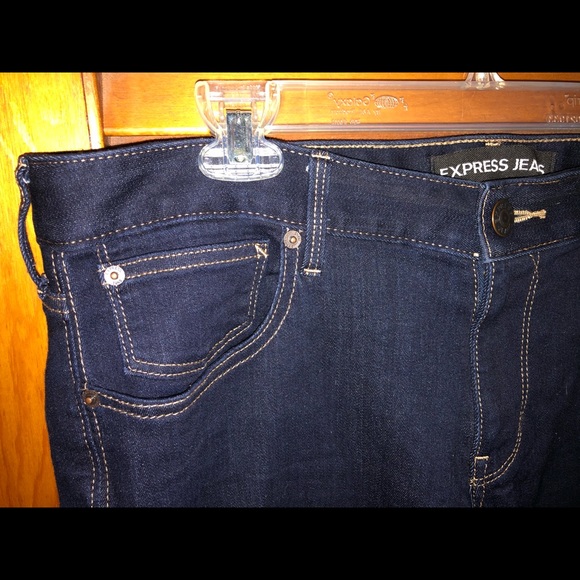 Women’s Jeans - Picture 2 of 3